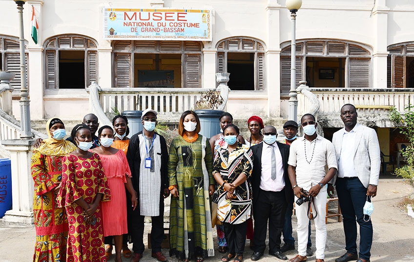 Promotion du tourisme intérieur: La Directrice Générale de Côte d'Ivoire Tourisme auprès de promoteurs locaux à Grand Bassam