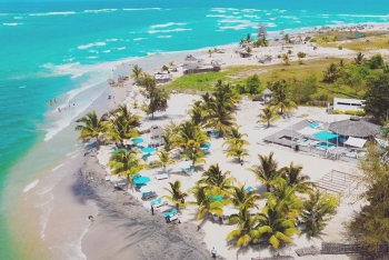 Assinie: Entre Mer et Lagune